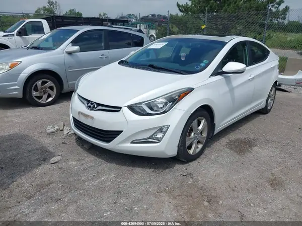 5NPDH4AE7GH794861 2016 HYUNDAI ELANTRA - Image 2