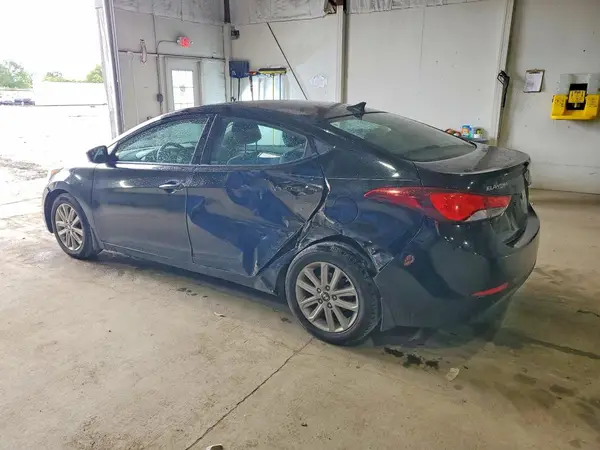5NPDH4AE8GH653572 2016 HYUNDAI ELANTRA - Image 2