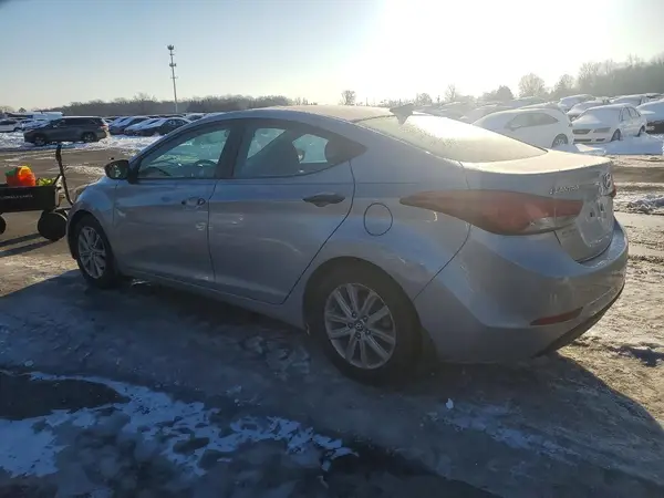 5NPDH4AE8GH654107 2016 HYUNDAI ELANTRA - Image 2