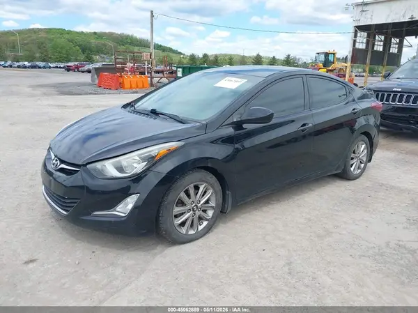 5NPDH4AE8GH654253 2016 HYUNDAI ELANTRA - Image 2