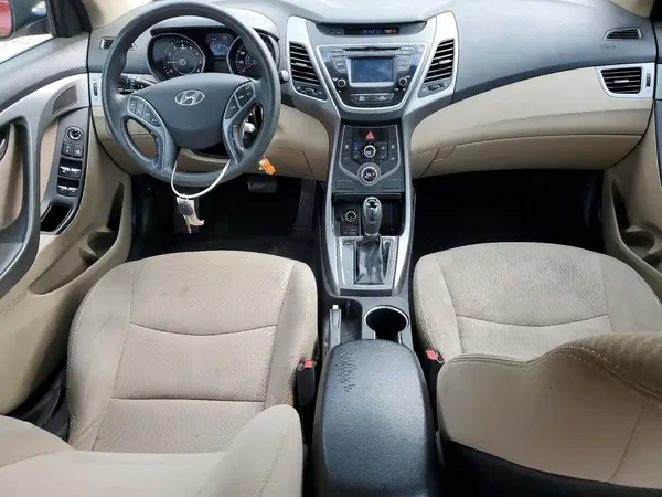 5NPDH4AE8GH654558 2016 HYUNDAI ELANTRA - Image 8