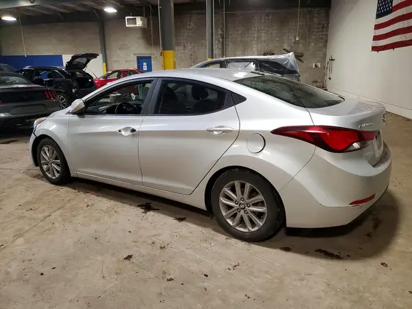 5NPDH4AE8GH654964 2016 HYUNDAI ELANTRA - Image 2