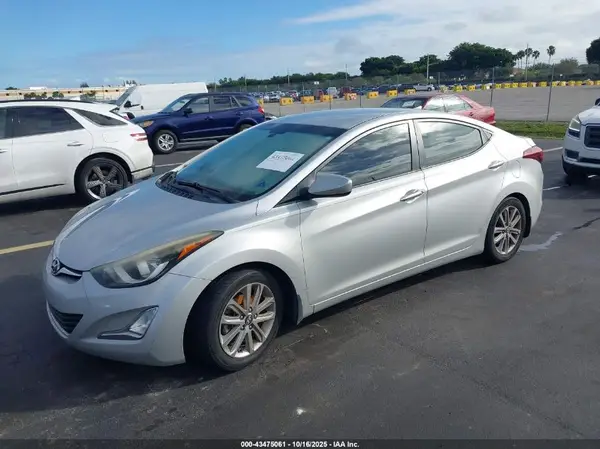 5NPDH4AE8GH656746 2016 HYUNDAI ELANTRA - Image 2