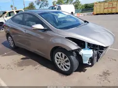 5NPDH4AE8GH657864 2016 HYUNDAI ELANTRA