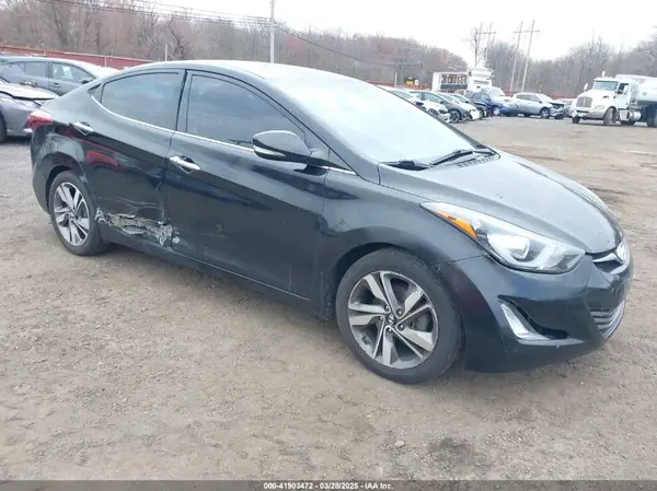 5NPDH4AE8GH658593 2016 HYUNDAI ELANTRA - Image 1