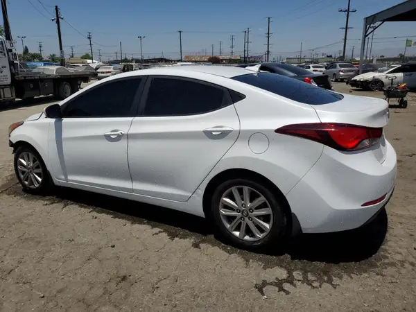 5NPDH4AE8GH659811 2016 HYUNDAI ELANTRA - Image 2