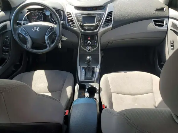 5NPDH4AE8GH661431 2016 HYUNDAI ELANTRA - Image 8