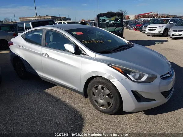 5NPDH4AE8GH661882 2016 HYUNDAI ELANTRA - Image 1