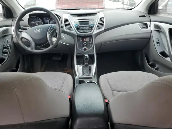 5NPDH4AE8GH662868 2016 HYUNDAI ELANTRA - Image 8