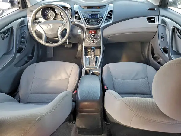 5NPDH4AE8GH664376 2016 HYUNDAI ELANTRA - Image 8