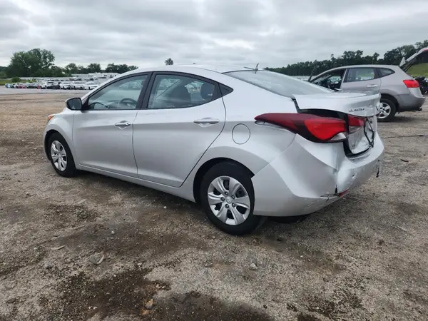 5NPDH4AE8GH664507 2016 HYUNDAI ELANTRA - Image 2