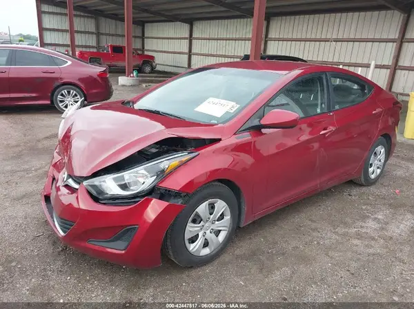 5NPDH4AE8GH665785 2016 HYUNDAI ELANTRA - Image 2