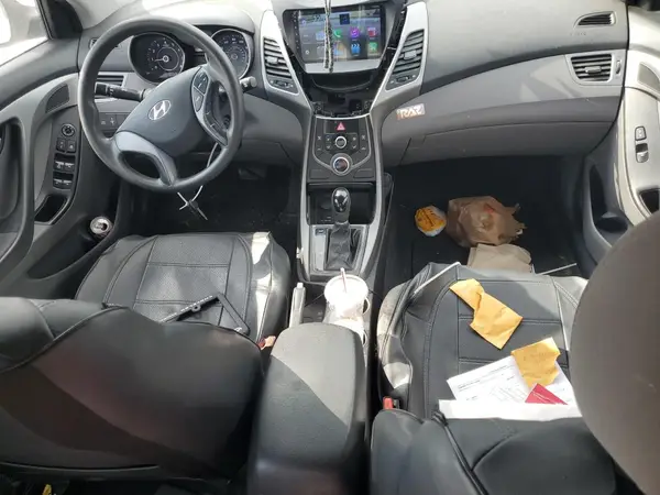 5NPDH4AE8GH666547 2016 HYUNDAI ELANTRA - Image 8