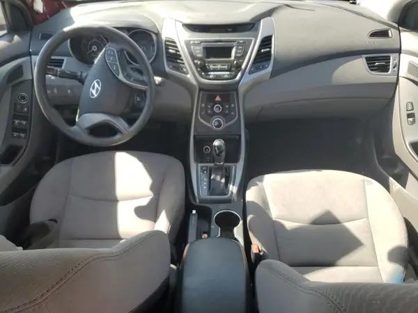 5NPDH4AE8GH667102 2016 HYUNDAI ELANTRA - Image 8