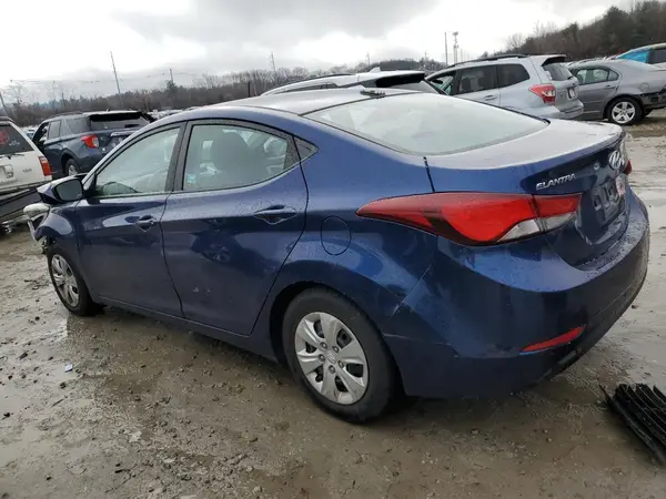 5NPDH4AE8GH668153 2016 HYUNDAI ELANTRA - Image 2