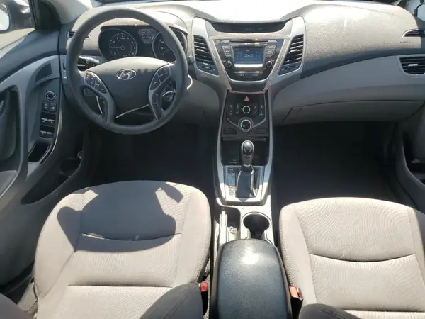 5NPDH4AE8GH668377 2016 HYUNDAI ELANTRA - Image 8