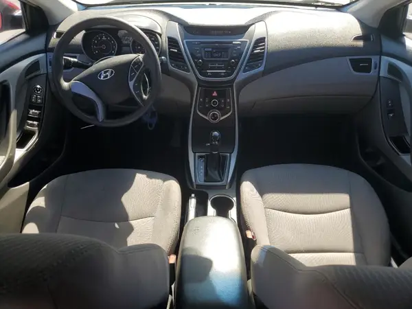 5NPDH4AE8GH668640 2016 HYUNDAI ELANTRA - Image 8