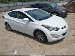 5NPDH4AE8GH669478 2016 HYUNDAI ELANTRA