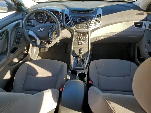 5NPDH4AE8GH670159 2016 HYUNDAI ELANTRA - Image 8