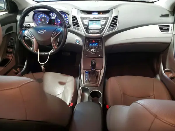 5NPDH4AE8GH672557 2016 HYUNDAI ELANTRA - Image 8