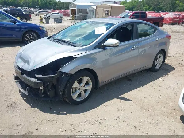 5NPDH4AE8GH672624 2016 HYUNDAI ELANTRA - Image 2