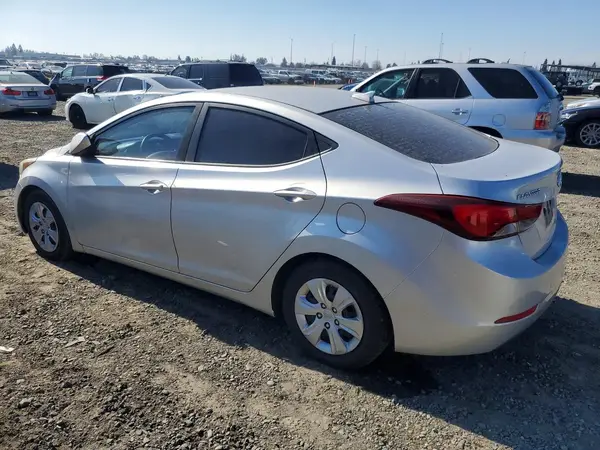 5NPDH4AE8GH675734 2016 HYUNDAI ELANTRA - Image 2