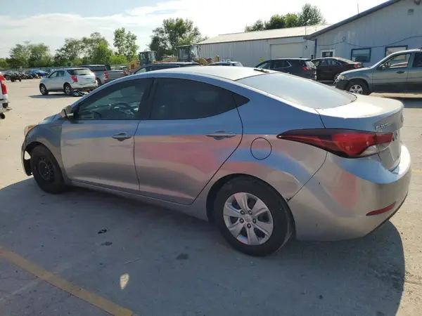 5NPDH4AE8GH676835 2016 HYUNDAI ELANTRA - Image 2
