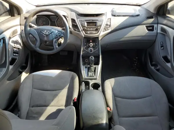 5NPDH4AE8GH676835 2016 HYUNDAI ELANTRA - Image 8