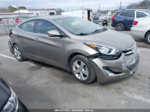 5NPDH4AE8GH680285 2016 HYUNDAI ELANTRA - Image 1