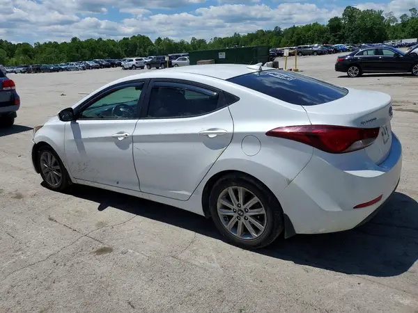 5NPDH4AE8GH681517 2016 HYUNDAI ELANTRA - Image 2