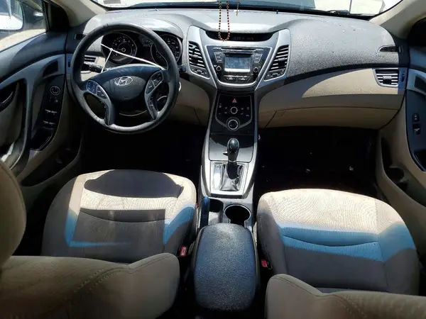 5NPDH4AE8GH681517 2016 HYUNDAI ELANTRA - Image 8