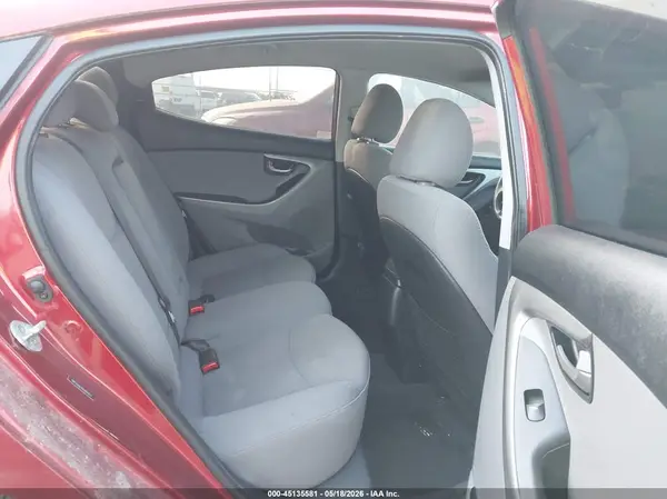 5NPDH4AE8GH681923 2016 HYUNDAI ELANTRA - Image 8