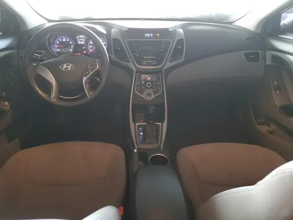 5NPDH4AE8GH682196 2016 HYUNDAI ELANTRA - Image 8
