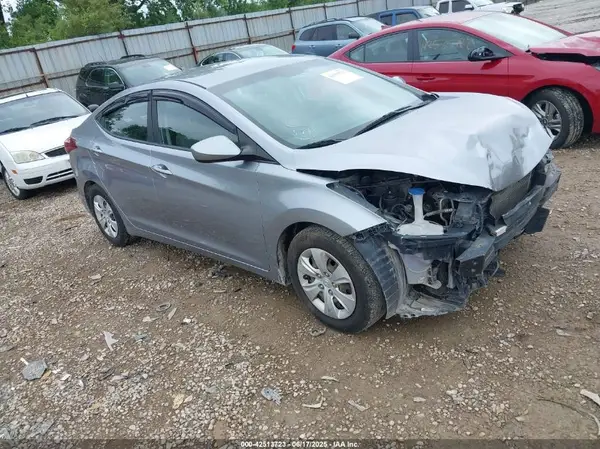 5NPDH4AE8GH682280 2016 HYUNDAI ELANTRA - Image 1