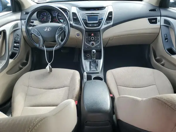 5NPDH4AE8GH684501 2016 HYUNDAI ELANTRA - Image 8