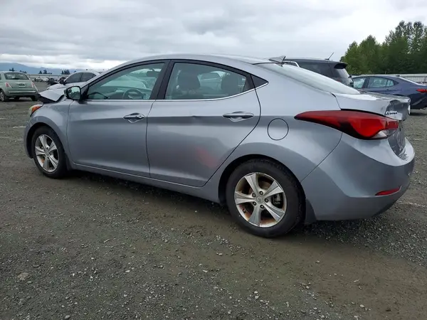 5NPDH4AE8GH685597 2016 HYUNDAI ELANTRA - Image 2