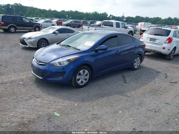 5NPDH4AE8GH686491 2016 HYUNDAI ELANTRA - Image 2