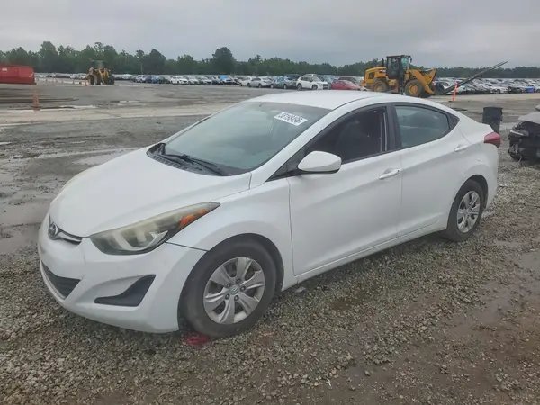 5NPDH4AE8GH692081 2016 HYUNDAI ELANTRA - Image 1