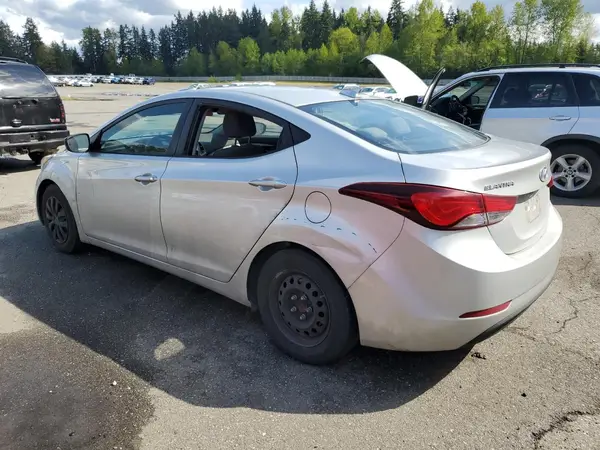 5NPDH4AE8GH692131 2016 HYUNDAI ELANTRA - Image 2