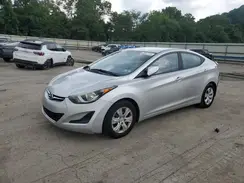 5NPDH4AE8GH692498 2016 HYUNDAI ELANTRA