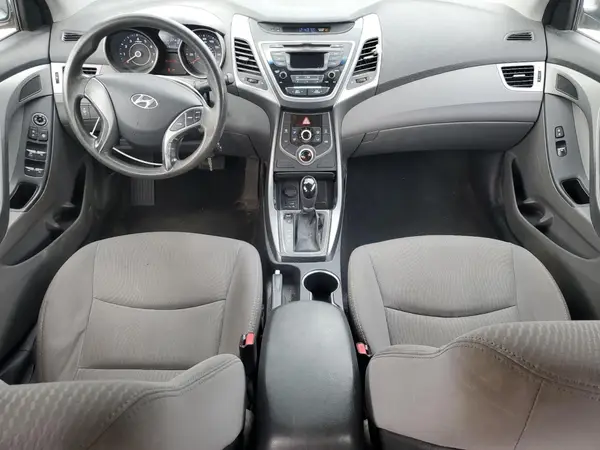 5NPDH4AE8GH692498 2016 HYUNDAI ELANTRA - Image 8