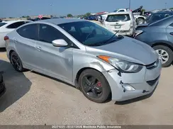 5NPDH4AE8GH692579 2016 HYUNDAI ELANTRA
