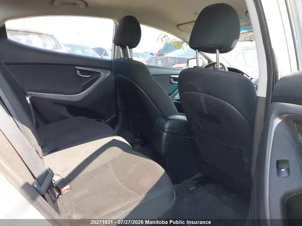 5NPDH4AE8GH692579 2016 HYUNDAI ELANTRA - Image 8