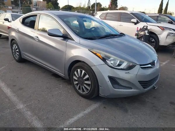 5NPDH4AE8GH694803 2016 HYUNDAI ELANTRA - Image 1