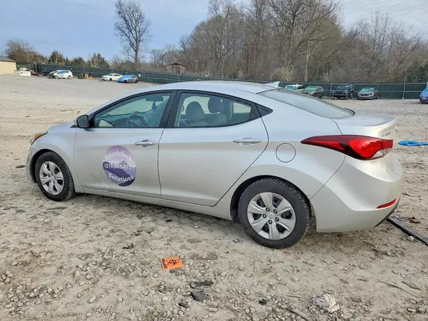 5NPDH4AE8GH695451 2016 HYUNDAI ELANTRA - Image 2