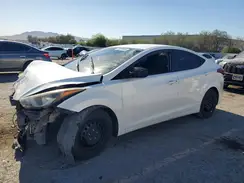 5NPDH4AE8GH695563 2016 HYUNDAI ELANTRA