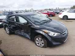 5NPDH4AE8GH695899 2016 HYUNDAI ELANTRA