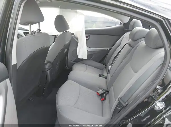 5NPDH4AE8GH695899 2016 HYUNDAI ELANTRA - Image 8