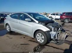 5NPDH4AE8GH699449 2016 HYUNDAI ELANTRA
