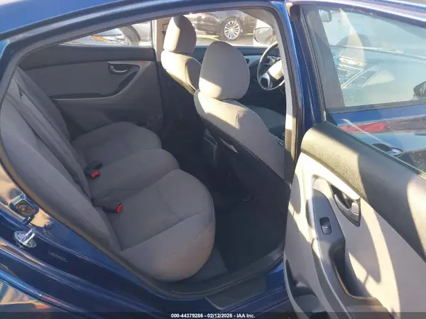 5NPDH4AE8GH701099 2016 HYUNDAI ELANTRA - Image 8